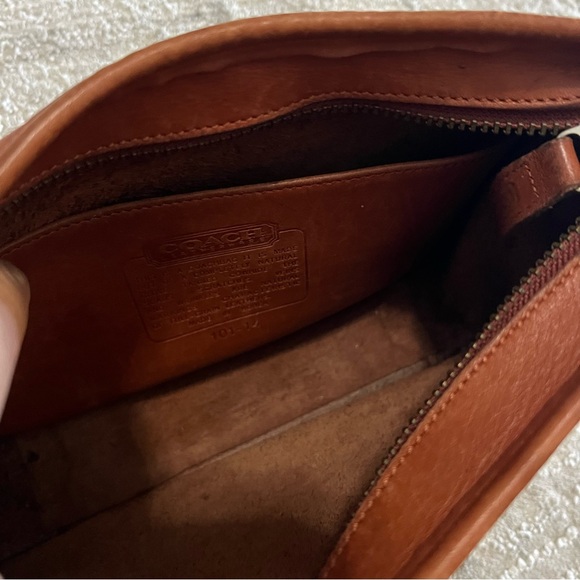 Vintage Coach Taylor Brown Crossbody Y2K Leather Zip Womens Purse - Picture 8 of 9